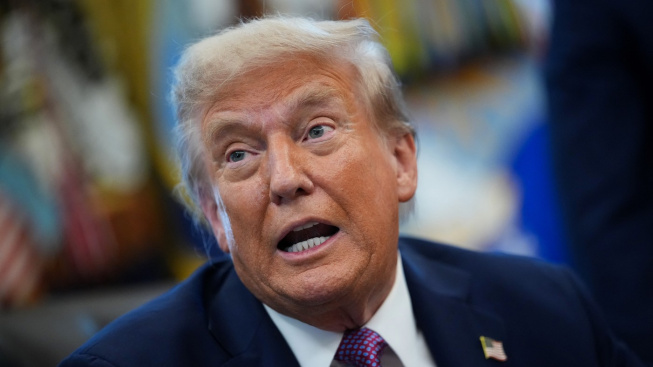 Trump nařídil udělit ministerstvu obrany druhotný název ministerstvo války