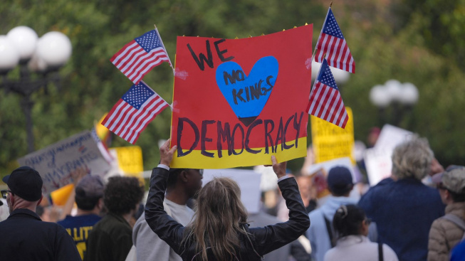 Organizátoři protestů proti vládě prezidenta Trumpa čekají až 2,5 milionu lidí