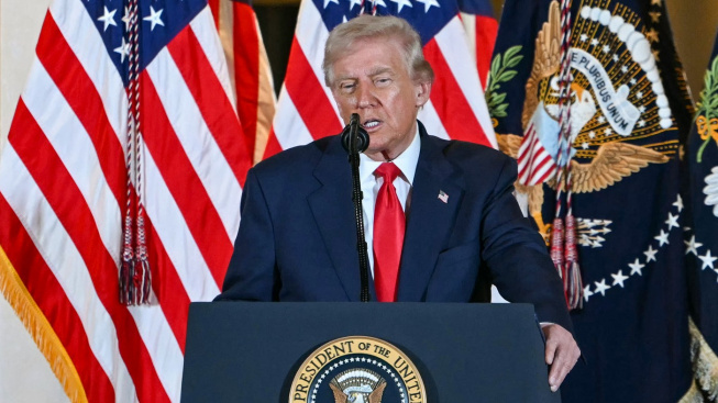 KLDR před Trumpovým příletem do Jižní Koreje odpálila několik raket