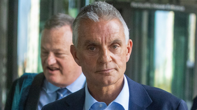 Šéf stanice BBC rezignoval po kritice kvůli upravenému videu s projevem Trumpa