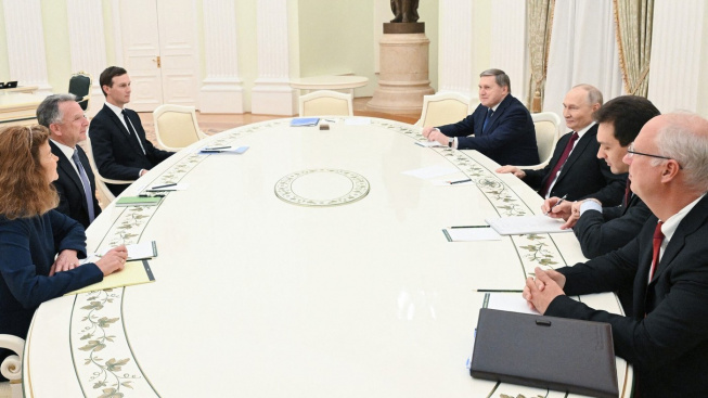 Moskevské pětihodinové jednání Witkoffa s Putinem o Ukrajině skončilo včera pozdě večer