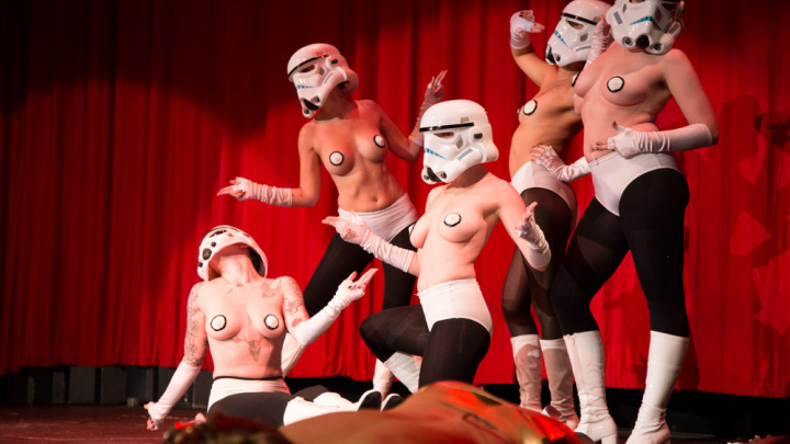 Star Wars jako burleska aneb striptýz s pořádnou dávkou humoru