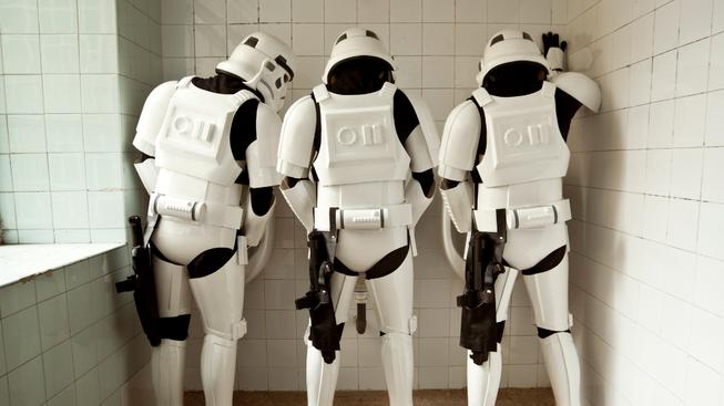 Série fotografií ukazuje Stormtroopery v běžném životě