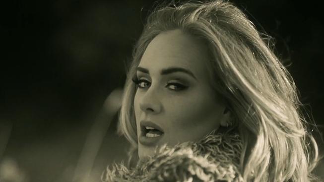 Písnička Hello od Adele nazpívaná hláškami z filmů