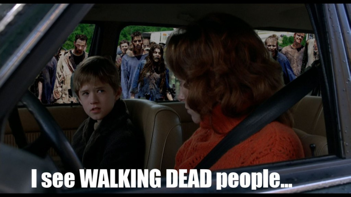 Máte pocit, že je každá série The Walking Dead vlastně pořád stejná? Tak to se podívejte na tohle video