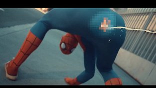 Anatomicky přesný Spider-Man je krapet nechutný