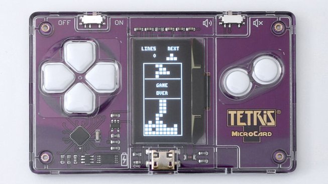 Herní platforma ve velikost kreditní karty aneb Tetris do každé peněženky!