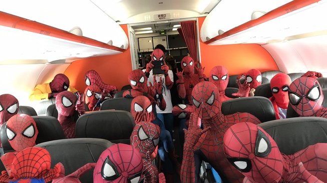Letadlo plné Spider-Manů!
