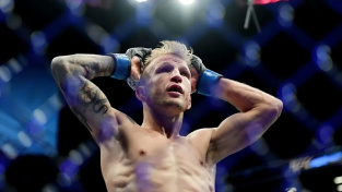 Překvapivá zpráva z UFC! Bývalý šampion po zranění ramene končí