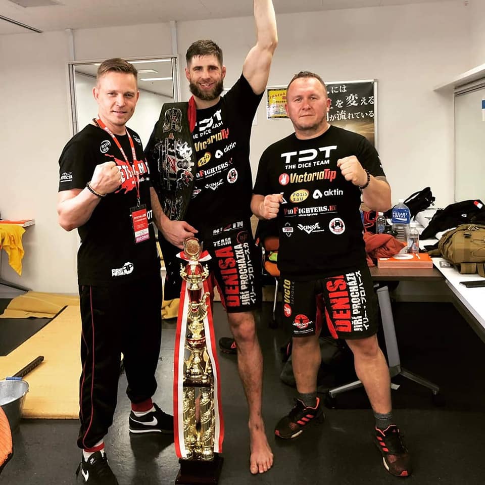 Výsledky Rizin 15: Procházka je šampion polotěžké váhy!