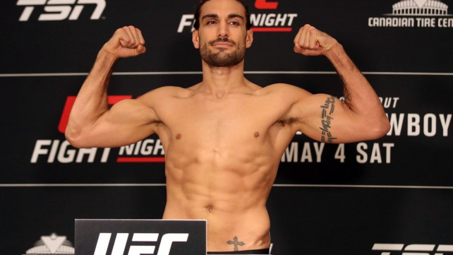 UFC nečekaně rozvázala smlouvu s Eliasem Theodorouem a dalšími bojovníky