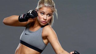 Paige VanZant vytáhla své skryté zbraně a škádlí fanoušky vtipnými nahými fotkami