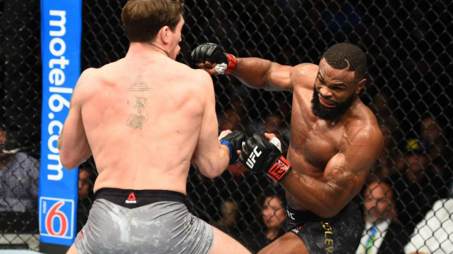 Na dnešním UFC se v hlavním zápase večera utká „vyvolený“ Tyron Woodley s rozjetým Gilbertem Burnsem