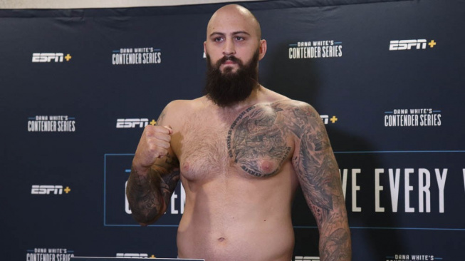 "Blackbeard" Martínek bude dnes v noci bojovat o kontrakt s UFC