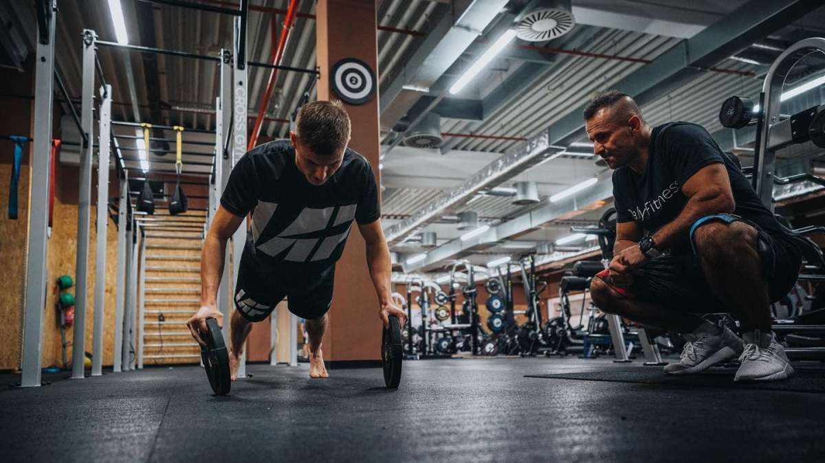 Bojovníci si nic nedarovali. V reality show I Am Fighter padly první knockouty!