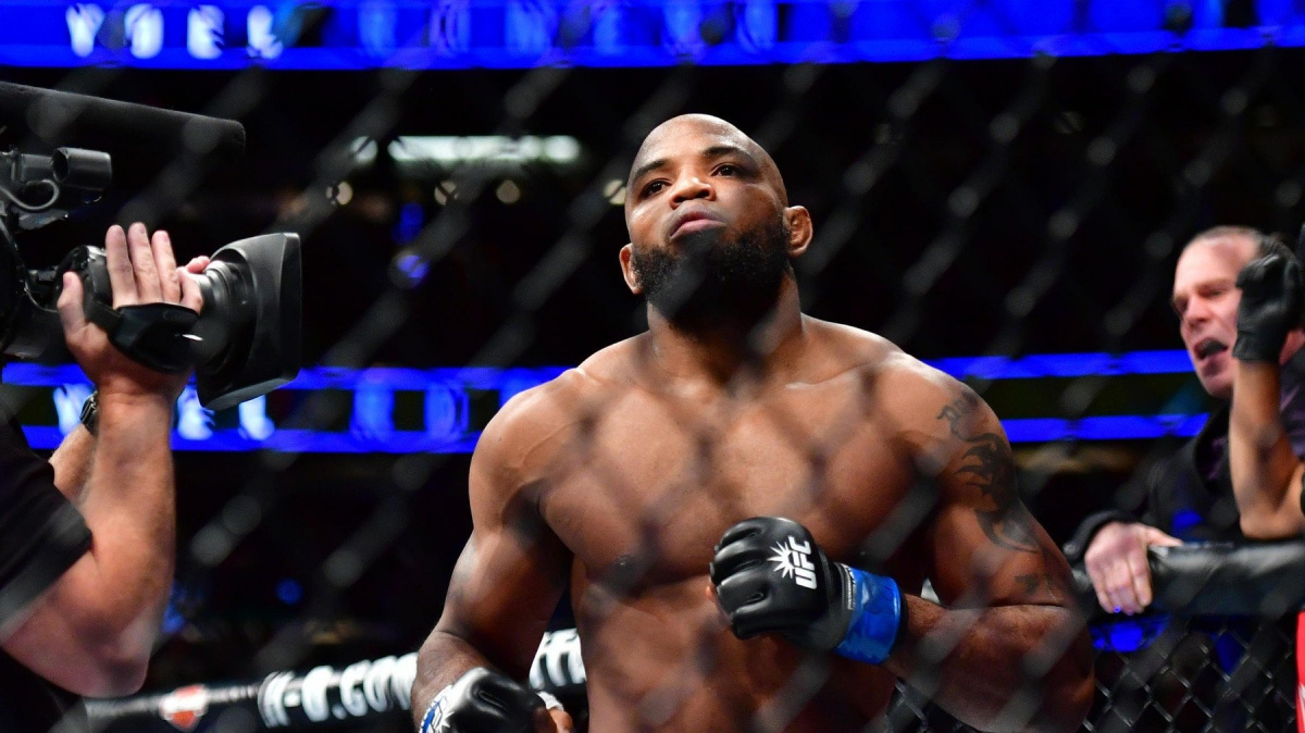 Romero už o titul bojovat nebude. "Dnes večer se vzdal další příležitosti," řekl šéf UFC