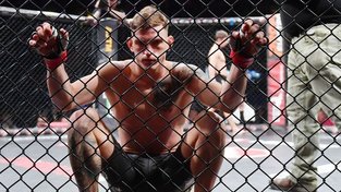 Byl extraligovým šachistou i hrobníkem. Teď bude David Dvořák poprvé bojovat v UFC!