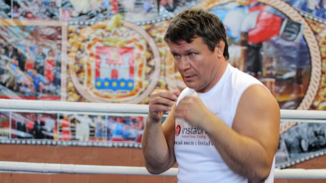 Muž s nejrychlejší submisí v historii UFC Oleg Taktarov trvá na tom, že je prvním ruským šampionem