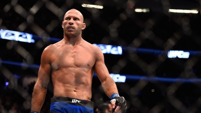 „Vykopnul mi játra z těla,“ říká Cerrone, který se bude chtít pomstít kamarádovi Pettisovi na UFC 249