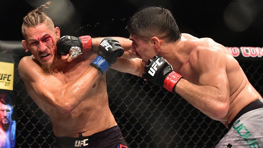 Luque s Pricem předvedli brutální tempo, souboj nakonec ukončil lékař