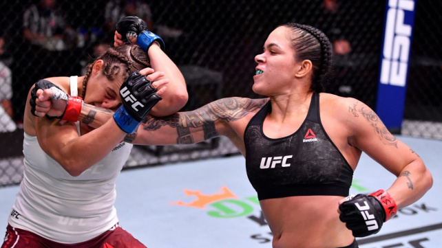 Nejlepší bojovnice všech dob Amanda Nunes předvedla bezchybný výkon a Felicii Spencer přejela rozdílem třídy