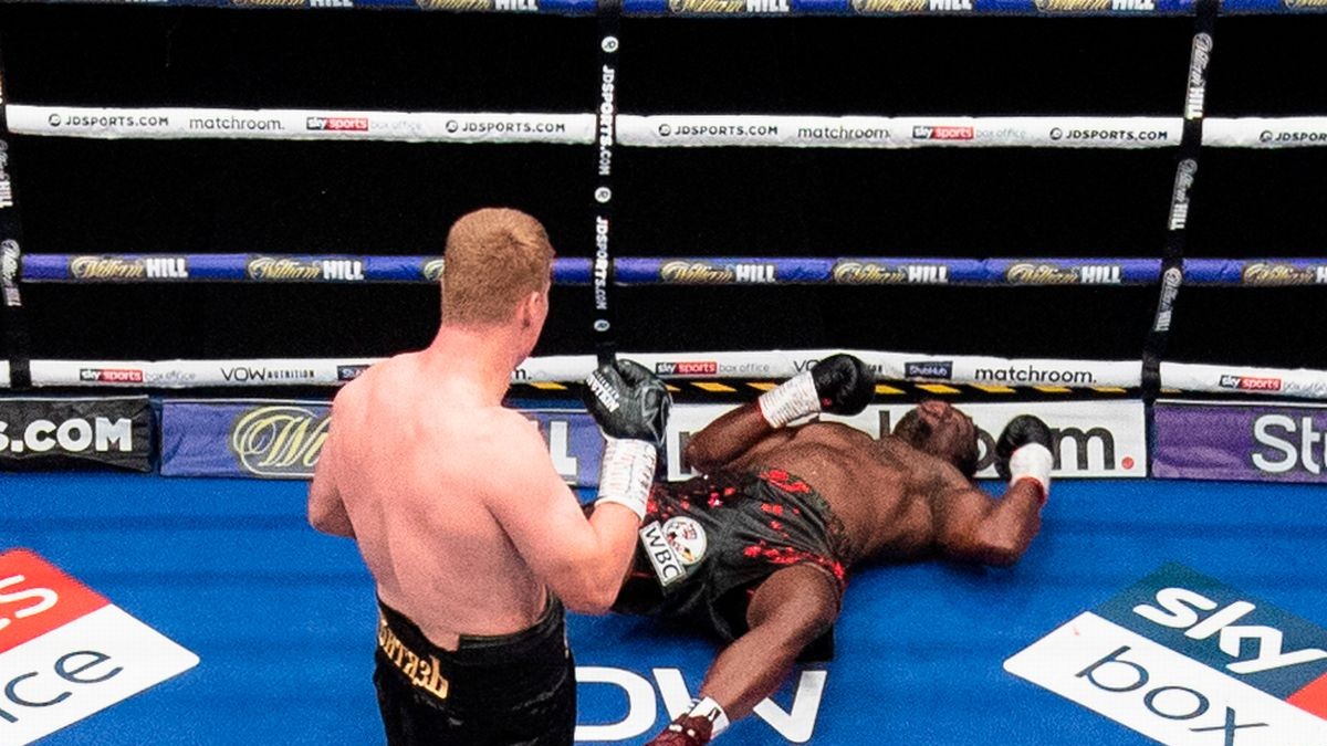 V boxerském souboji těžkých vah vyhrál Povětkin na brutální KO a vzal Whytovi titul