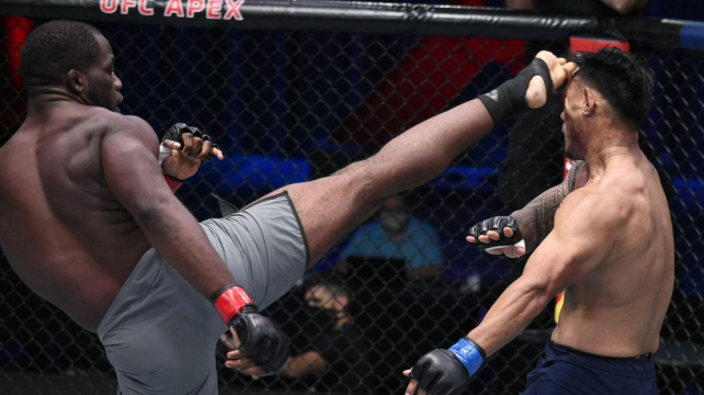 Reality show Dany Whitea nabídla rychlá KO, 4 bojovníci si vybojovali vstupenku do UFC