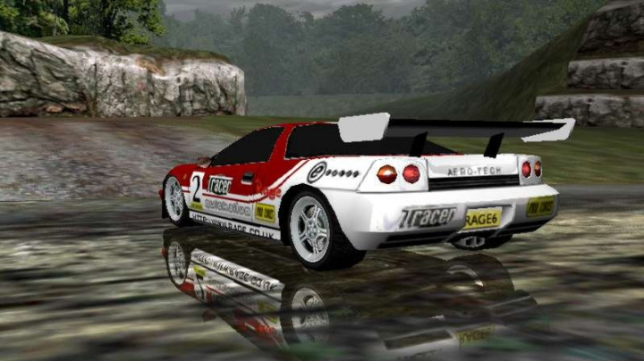 E-Racer - konkurence pro NFS?