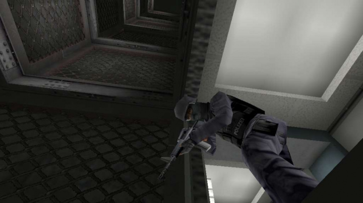 Tactical Ops: Assault on Terror - recenze