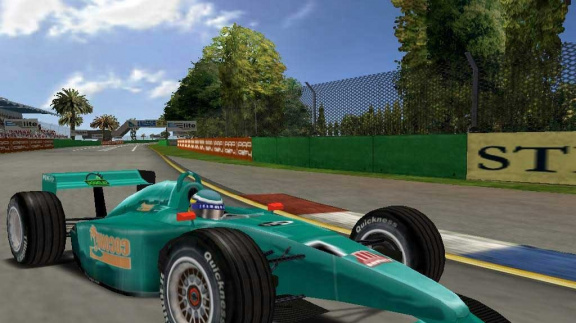 Pokračování F1 Racing Simulation na cestě