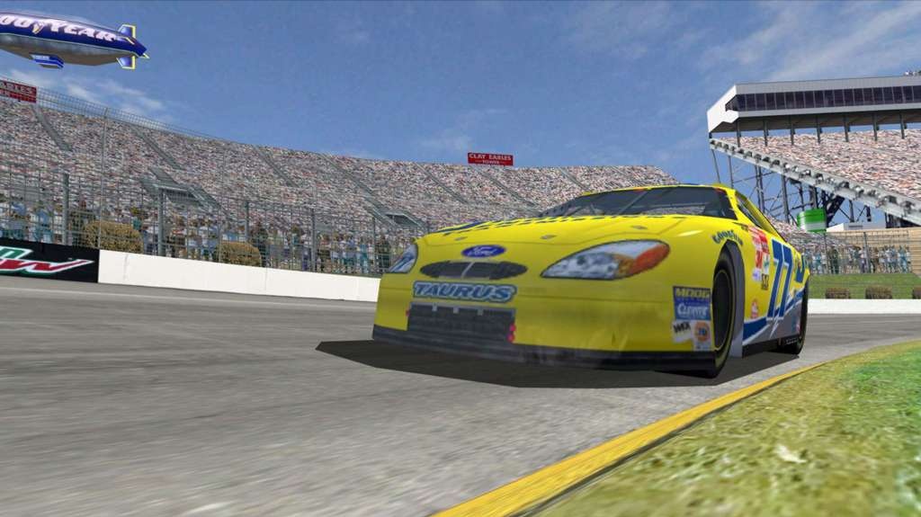 Nová sezóna v NASCAR Racing 2003