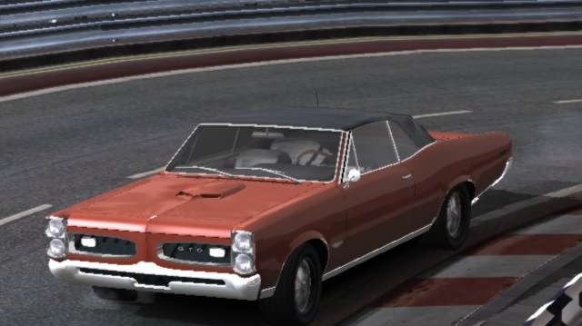 Novinky a scany z Project Gotham Racing 2