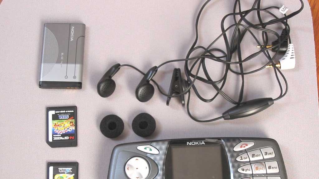 Nokia N-Gage - recenze mobilní konzole