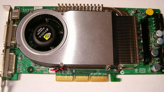 Technické specifikace ATI R420 a NVIDIA NV40