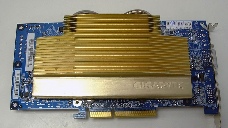 Úplně tichá GeForce 6800 od Gigabyte