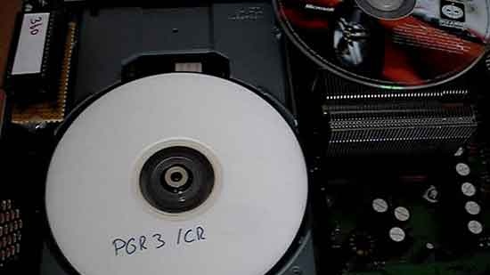 První hack DVD firmware Xboxu 360