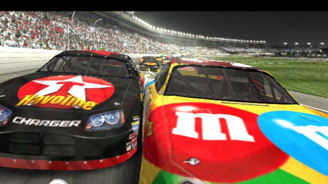 Přijíždí konzolový NASCAR 07