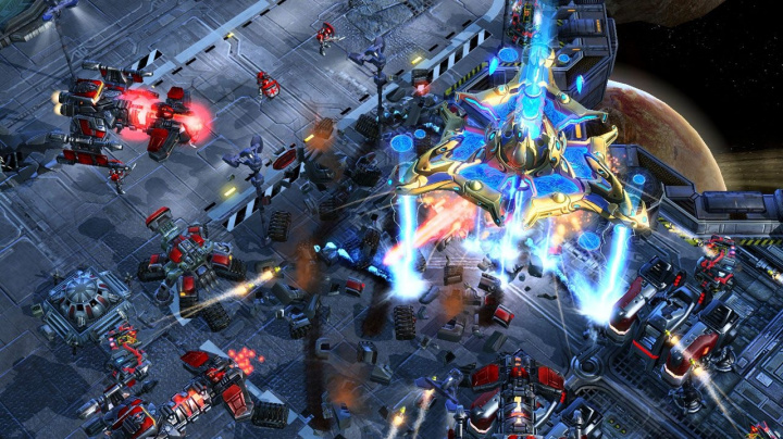 StarCraft II oficiálně