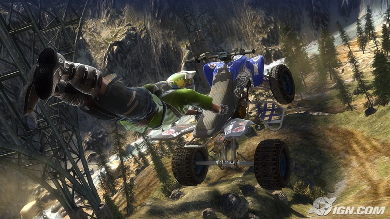 Kaskadérské parádičky v závodech Pure