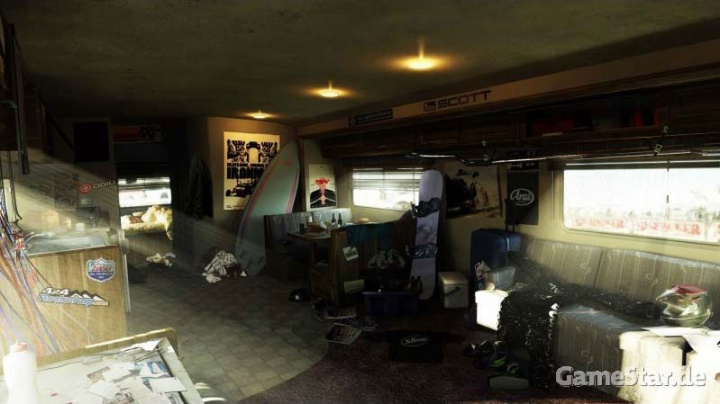 Pohled do maringotky z DiRT 2