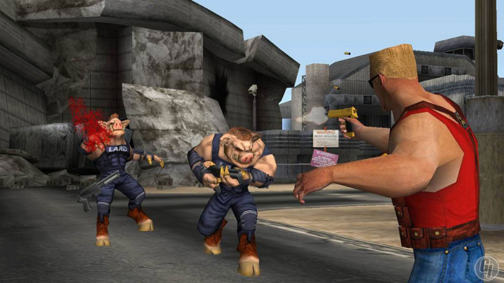 Duke Nukem Forever nakopl Duke Nukem hry pro handheldy