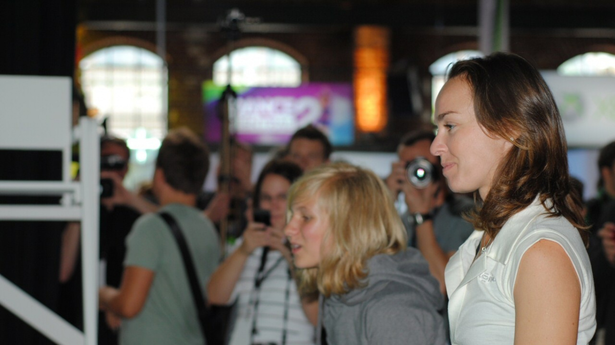 Microsoft straší Kinectem a uklidňuje s Gears of War 3