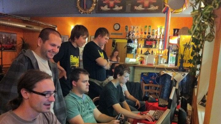 Fotky z launch party Driver: San Francisco