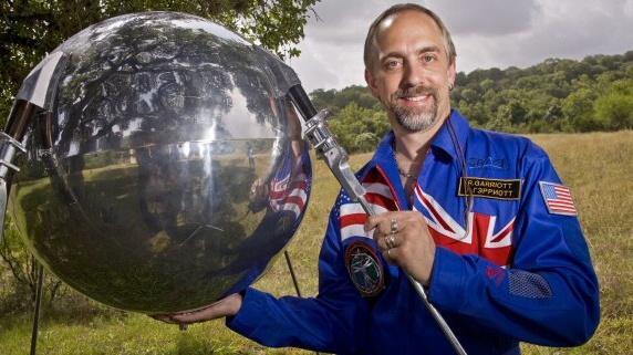 „Casual hry brzy vyzvou velká MMO studia“, prorokuje Garriott