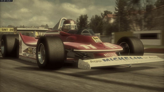 Test Drive: Ferrari přijede i s historickým módem