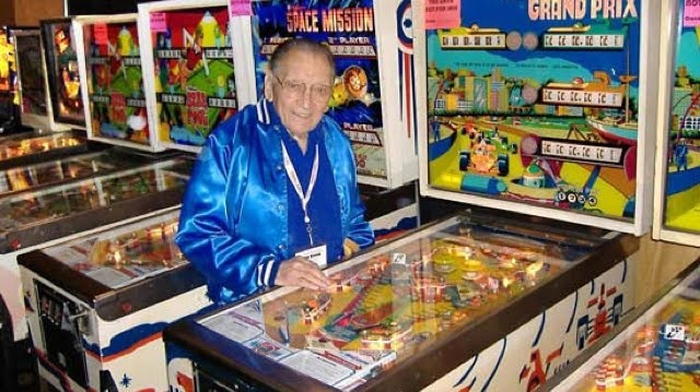 Ve 100 letech zemřel tvůrce pinballu