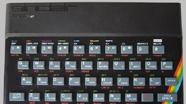 ZX Spectrum dnes slaví 30 let ...a stále přežívá