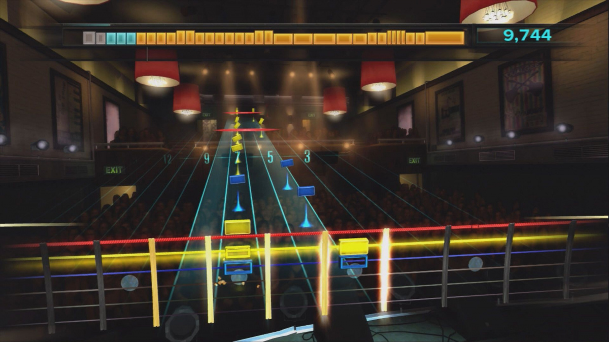 Sledujte Re-Play s kapelou Wohnout a „rockovým běsněním“