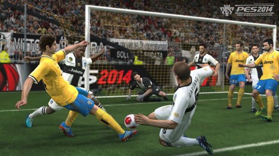 PES 2014 čeká spousta nových tváří, FIFA 14 řeší technické nedostatky