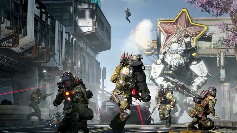 Atlas je bojová klasika, jak ukazuje video z Titanfall